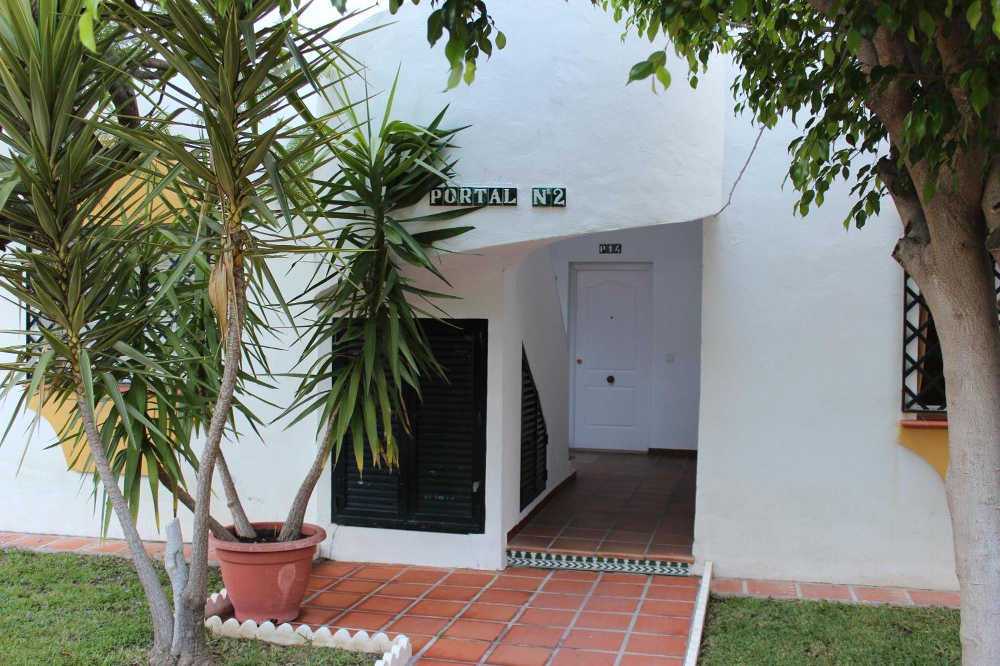 Apartamentos Las Rosas De Capistrano Nerja Exterior foto